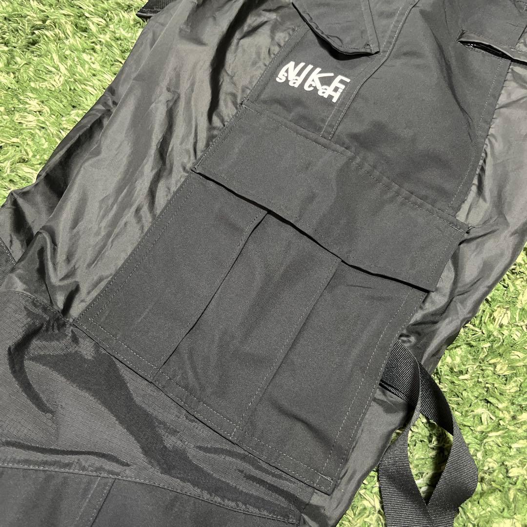 ✨レア✨sacai × NIKE ブラックカーゴ　ナイロンパンツ　レディース