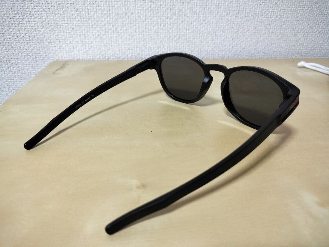 状態良好 レンズ新品 OAKLEY LATCH