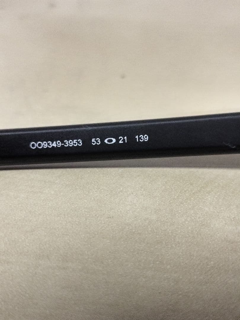 状態良好 レンズ新品 OAKLEY LATCH