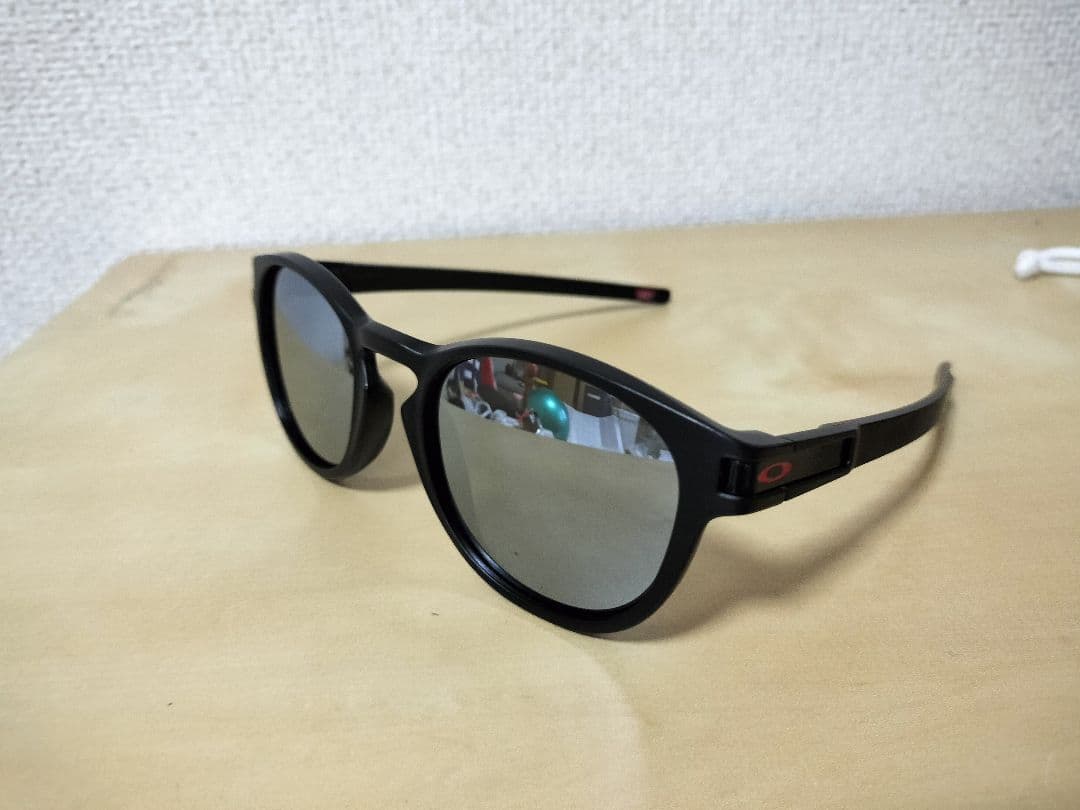 状態良好 レンズ新品 OAKLEY LATCH