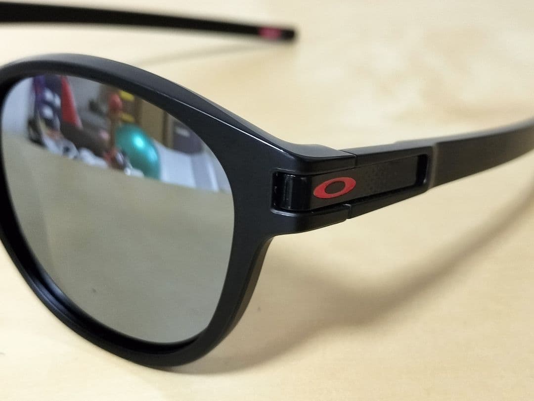 状態良好 レンズ新品 OAKLEY LATCH