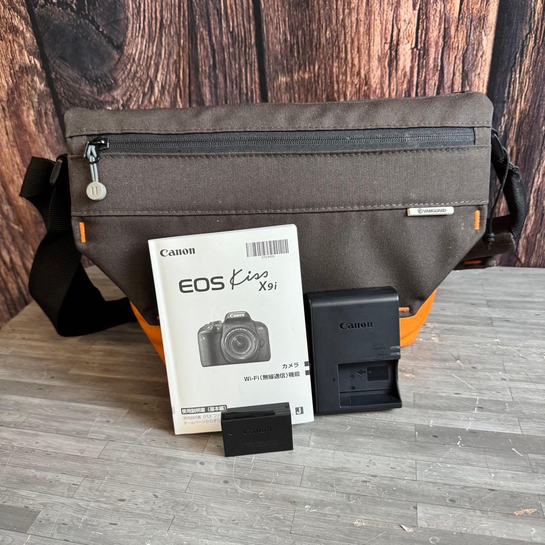 Canon EOS Kiss X9i 18-55mm IS STM レンズキット
