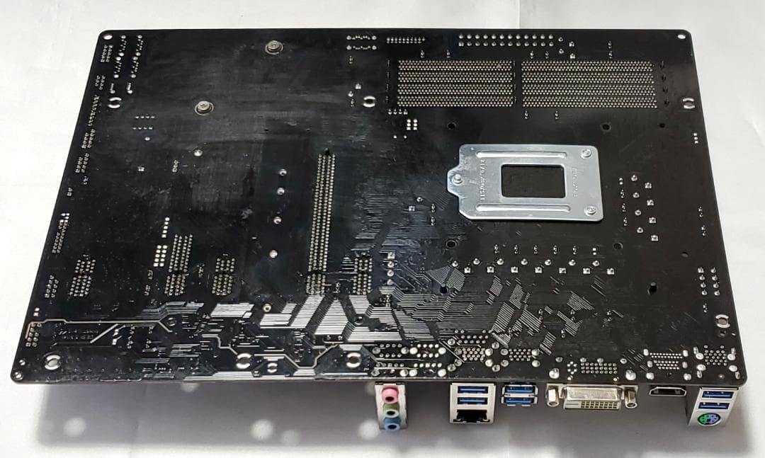 マザーボード ASRock H170 Pro4+CPU i7-7700 +メモリ