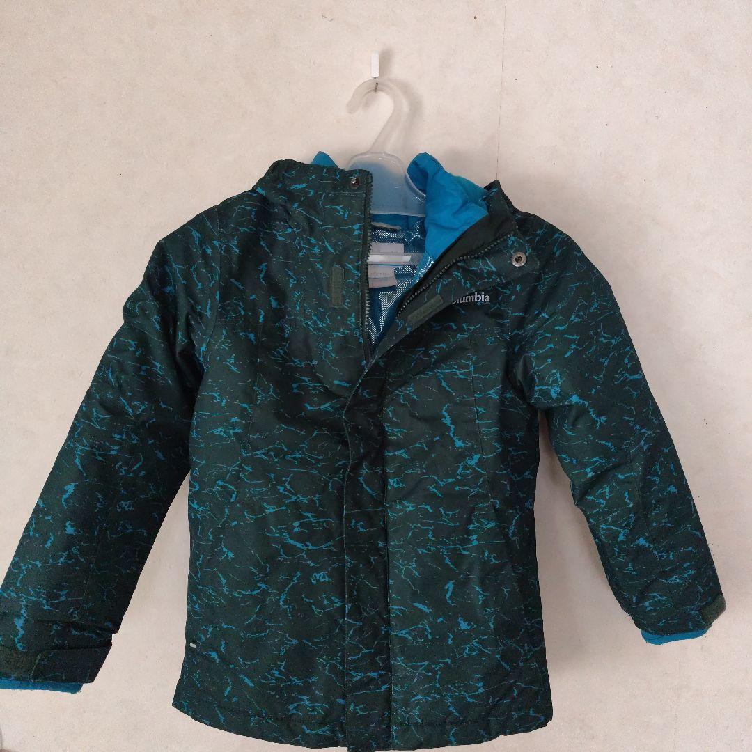 コロンビア　スキーウェア上下セット　ジュニアS 130くらい　美品