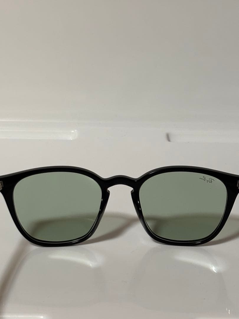 ★極美品★RB4258-F 601/2★瓜田/皇治さん着用モデル★レイバン★