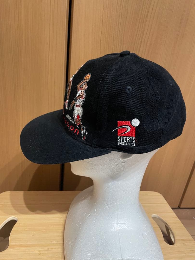 90s シカゴブルズキャップ　ビンテージ　スポーツスペシャリティズ