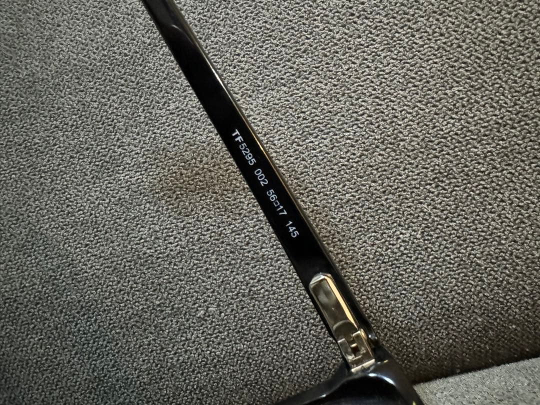 平*也様 ブラッドピット TOM FORDトムフォード TF5295 入手困難