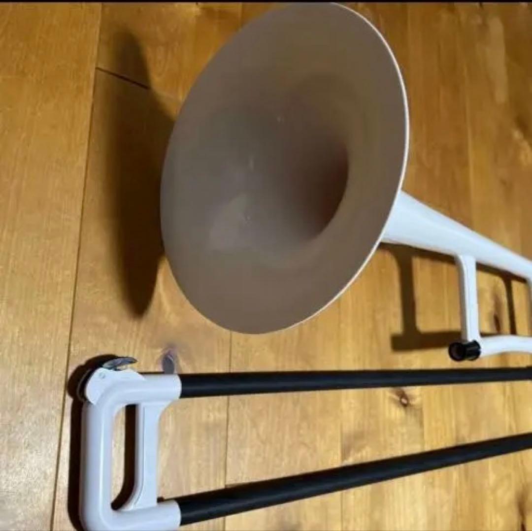 pBone ホワイト トロンボーン 本体