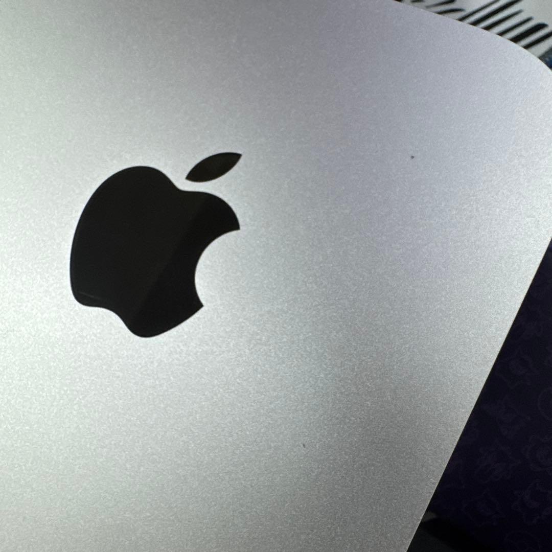 Apple Mac mini シルバー　M4 SSD256GB