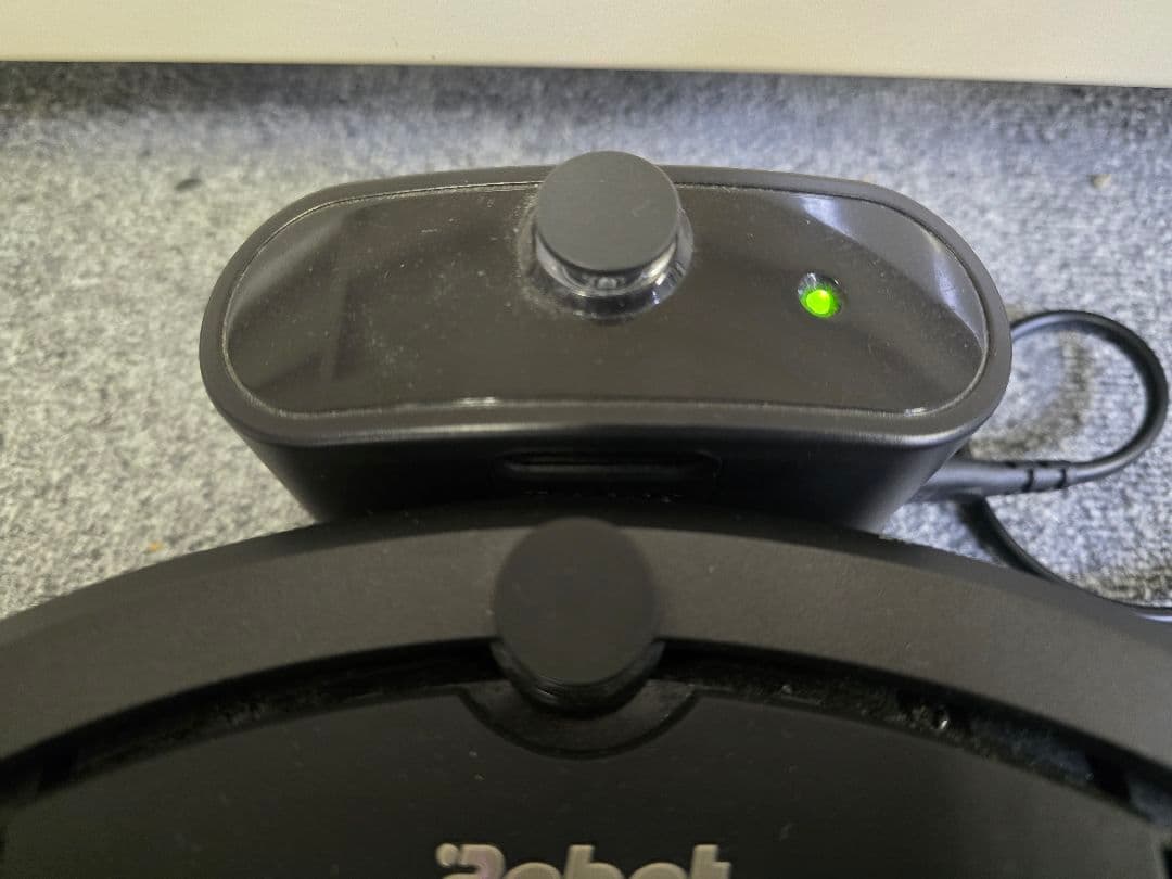 iRobot Roomba ロボット掃除機 本体 Model 980 現状品