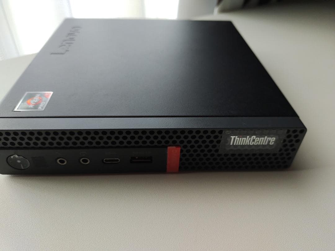 ミニPC Lenovo ThinkCentre M75q-1