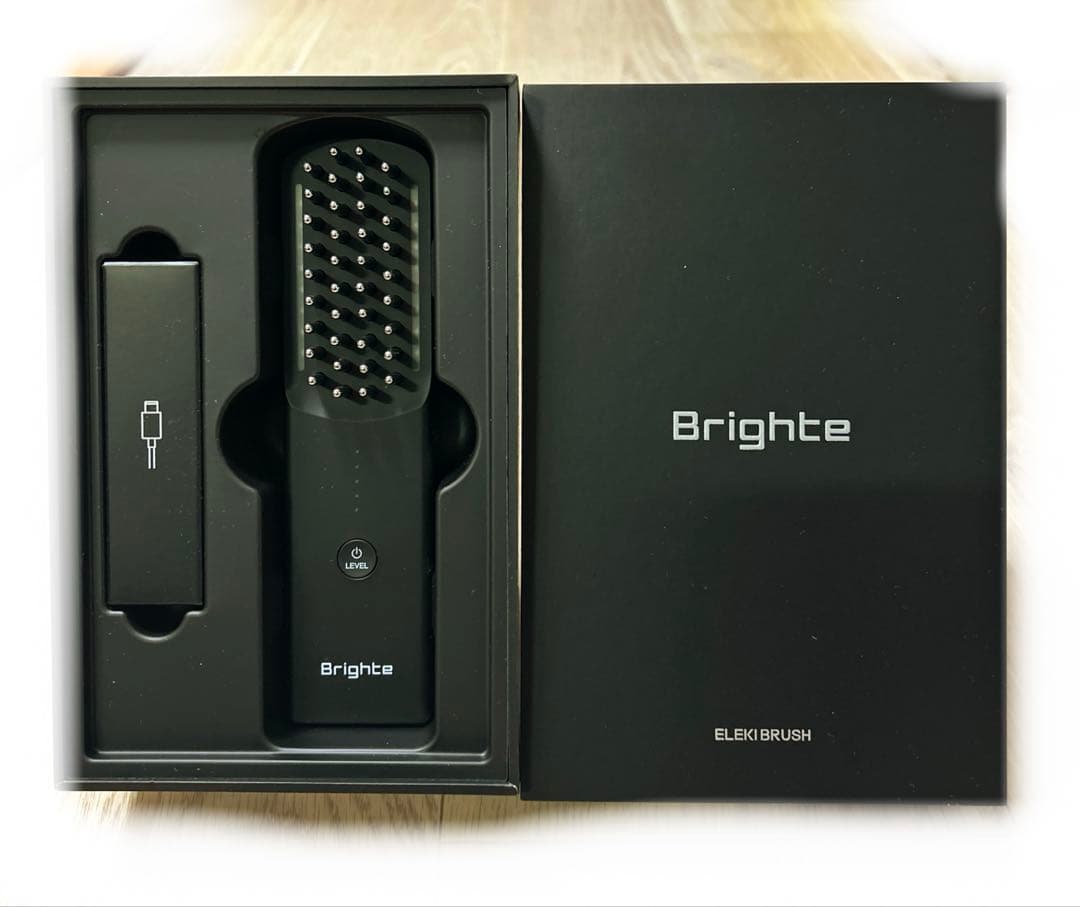 【超美品】 Brighte ブライト エレキブラシ 美顔器 若返りリフトアップ