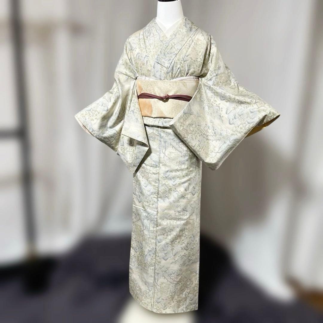 未使用近い　美品　袷　正絹　大島紬　白大島　フルセット　西陣袋帯