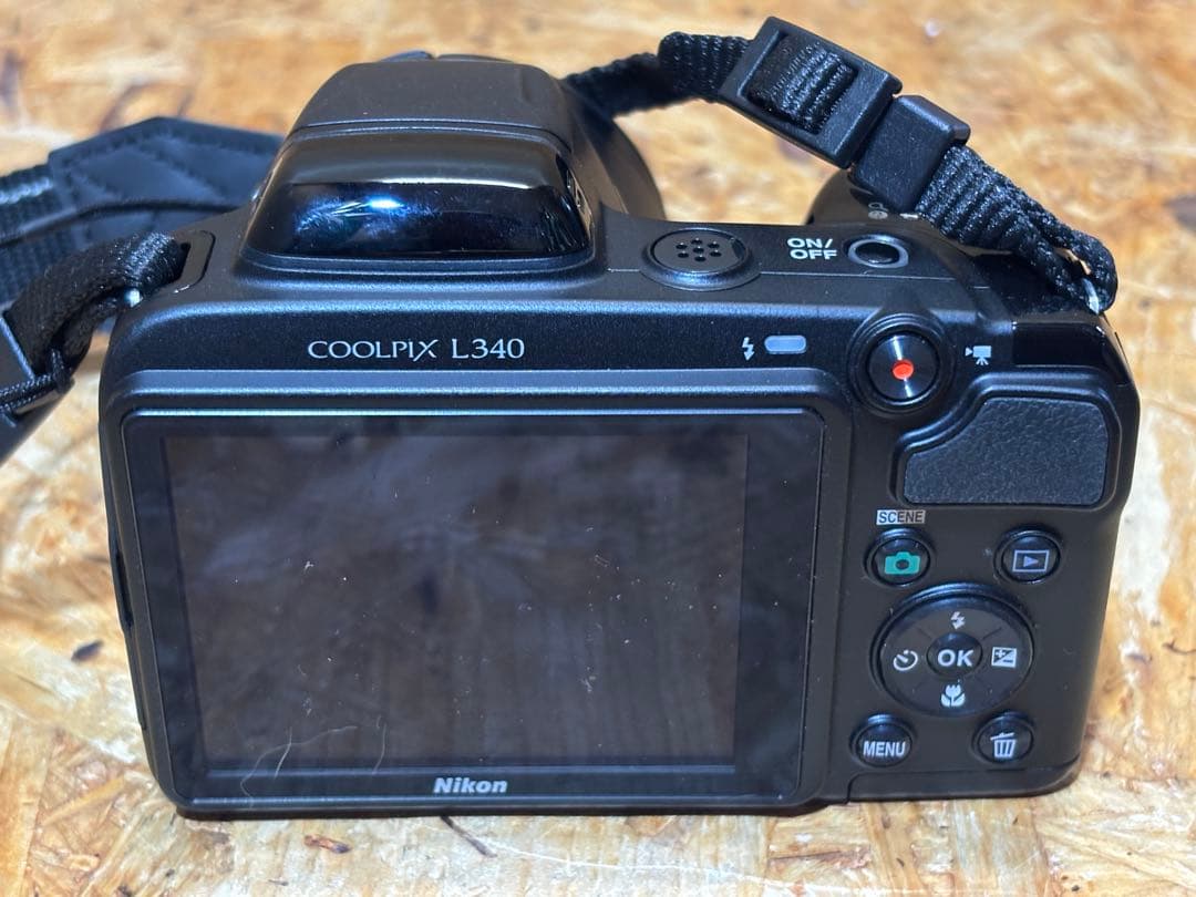 デジタルカメラ Nikon COOLPIX L340 2016万画素