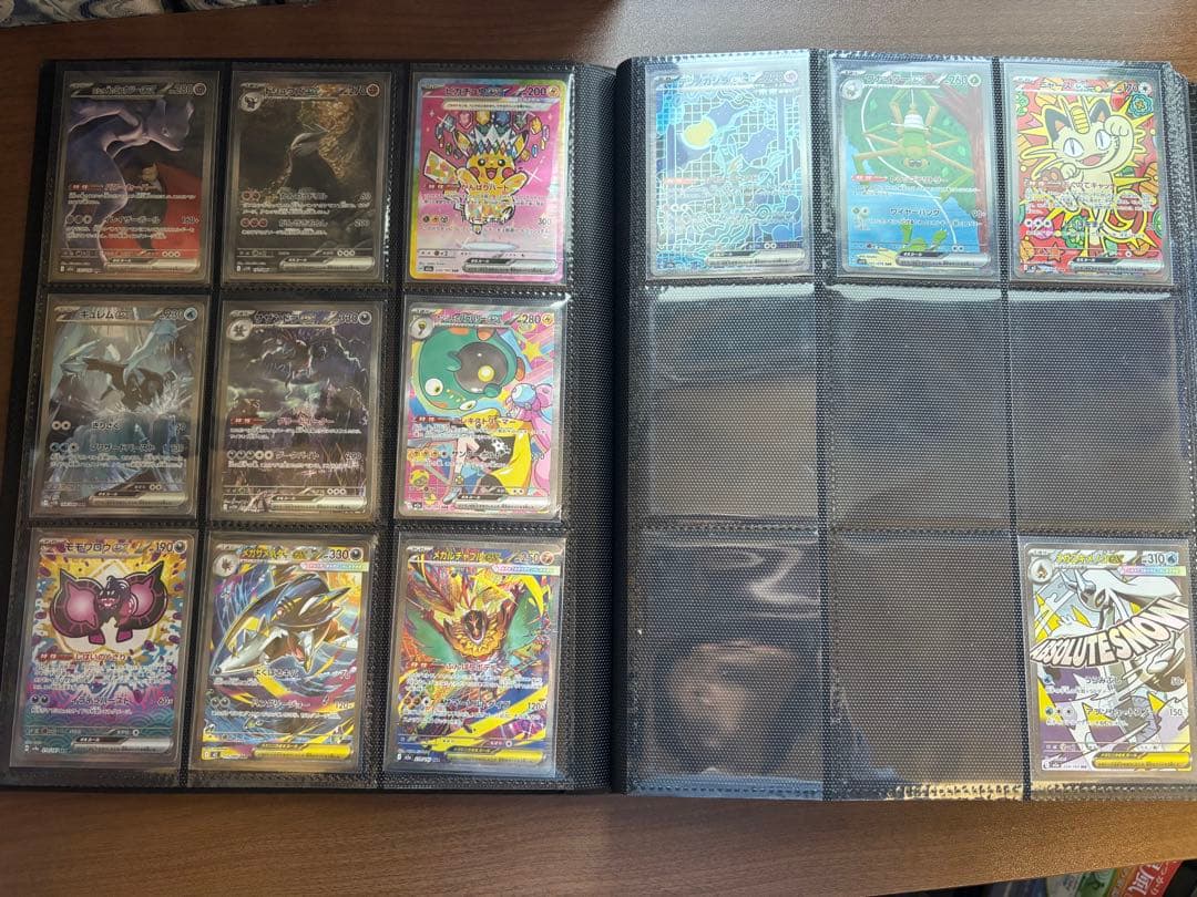 ポケモンカード　引退品　(お願いだ誰か買ってくれ〜)