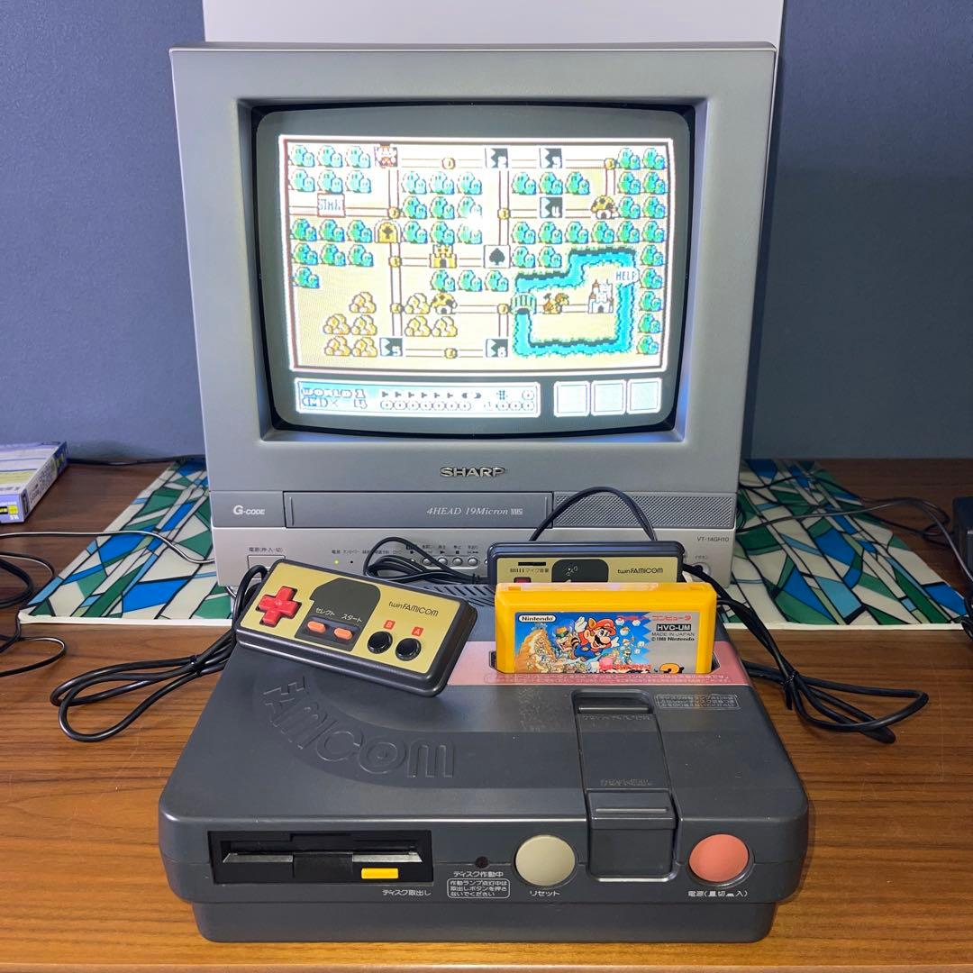【美品】ブラウン管テレビ　SHARP テレビ&VHSビデオVT-14GH10