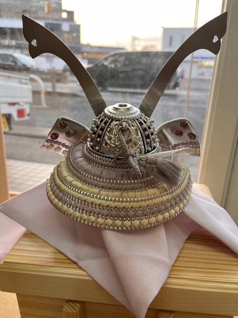 兜 (Kabuto) 鈴甲子雄山作　わかさや人形店閉店在庫処分全品9割引き