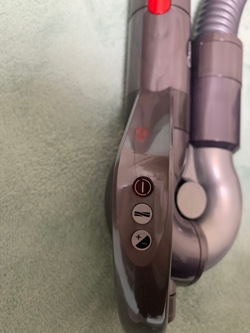 Dyson V4 掃除機(有線)