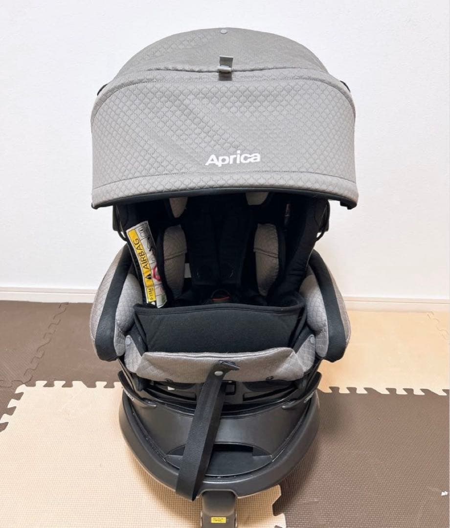 美品Aprica フラディア グロウ ISOFIX360°セーフティープレミアム