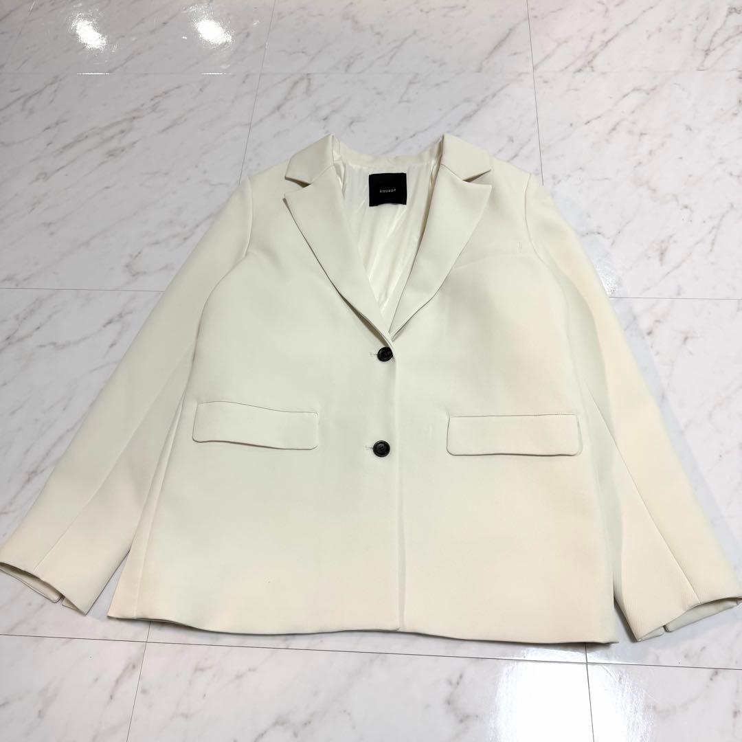 【未使用】2024✨️完売品 アニュアンス バックデザインフォルムジャケット