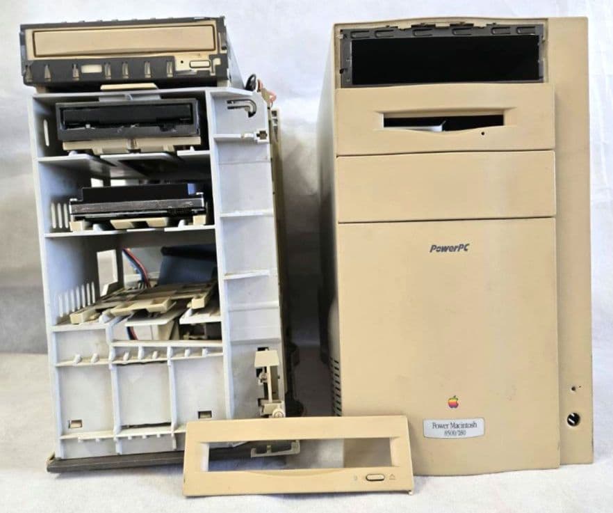 Apple PowerMacintosh 8500/180 ジャンク