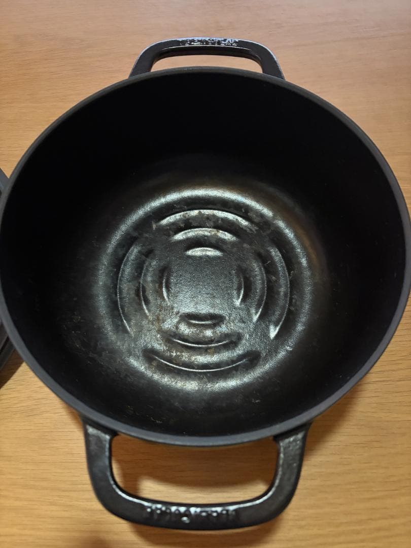 S*a様 Vermicular Oven Pot 2 マットブラック22cm