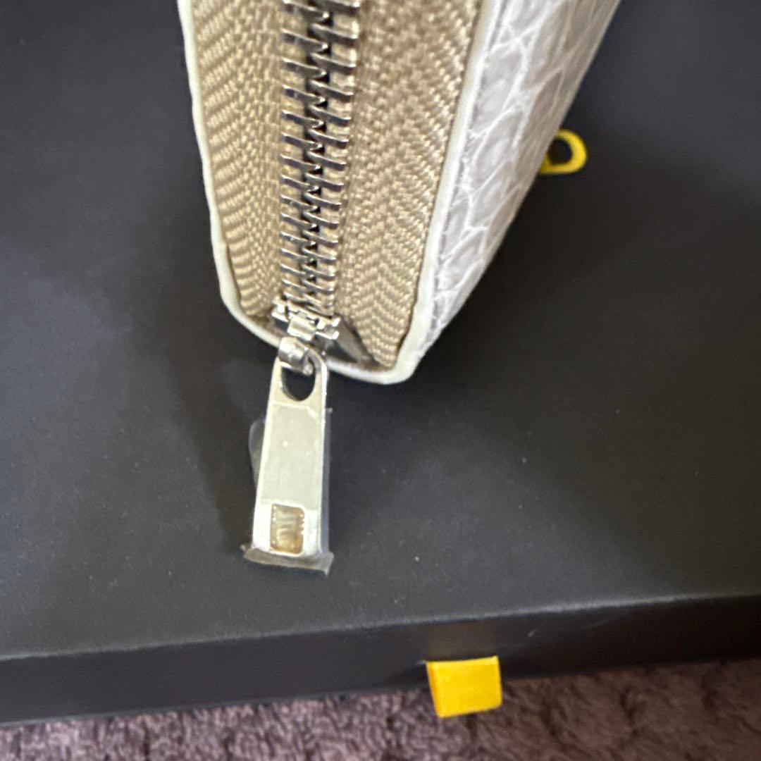 ReZARD 長財布 ホワイト