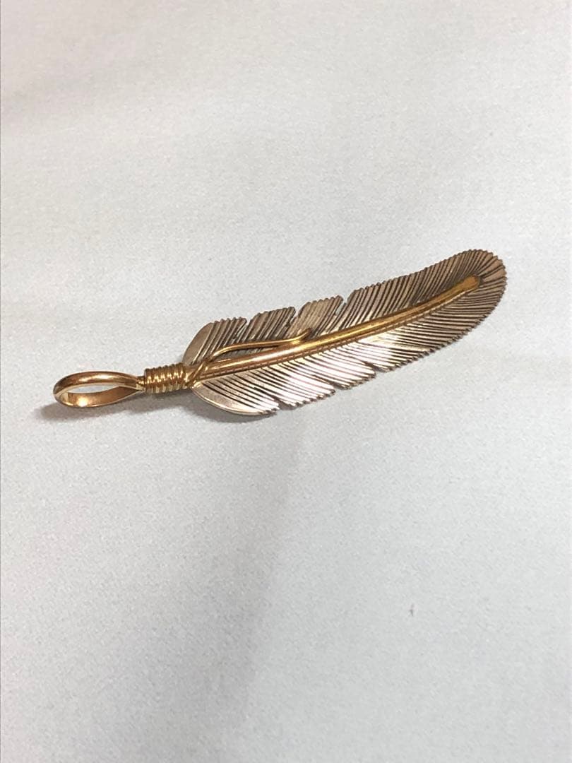 ハーヴィーメイス作　12KGF フェザー ペンダントトップ