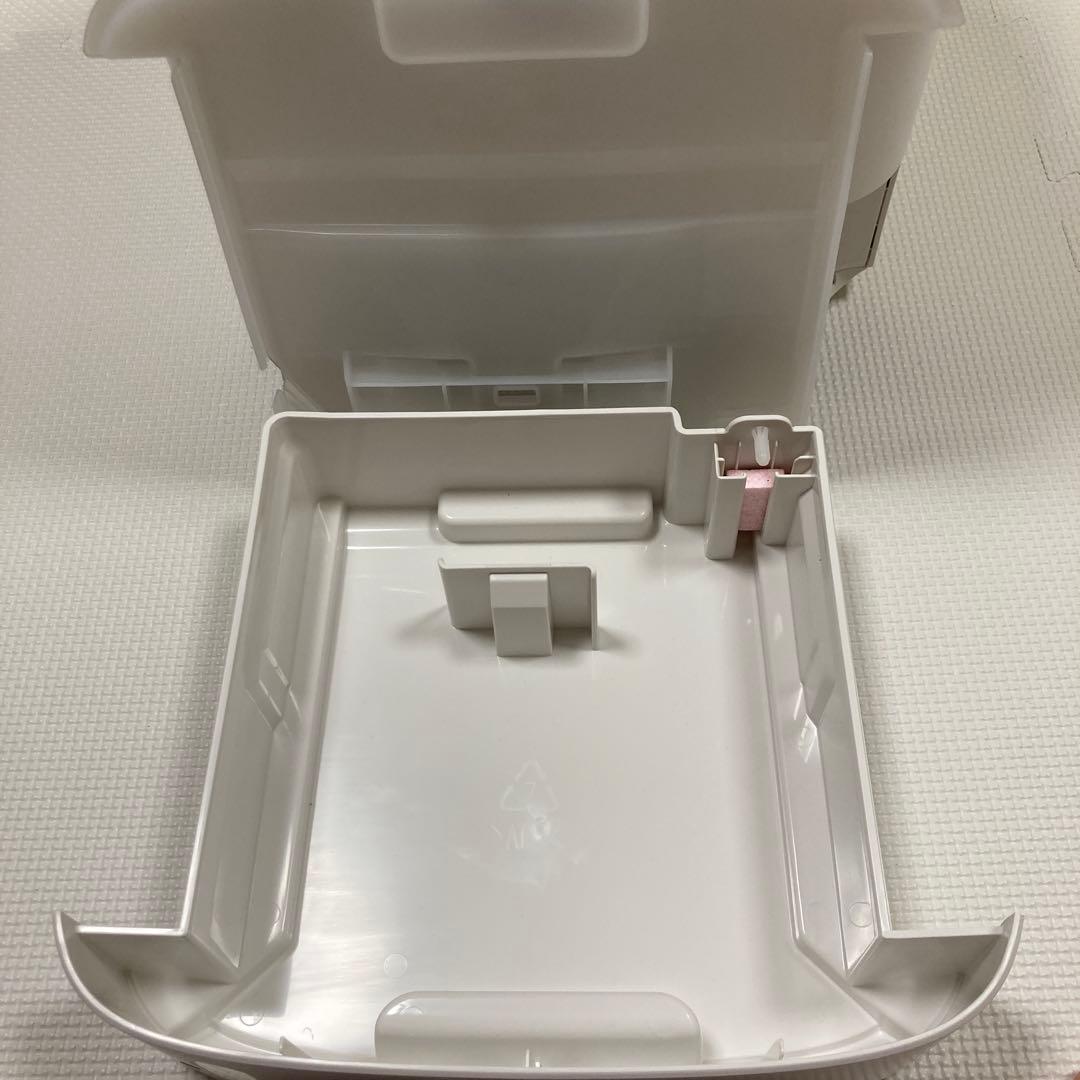 2025年製　SHARP 除湿乾燥機 ホワイト