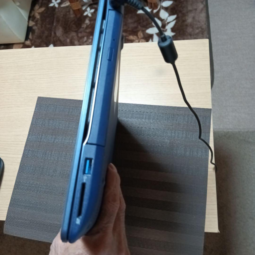 ノートパソコン 富士通 FMV A56H2LK メタリックブルー