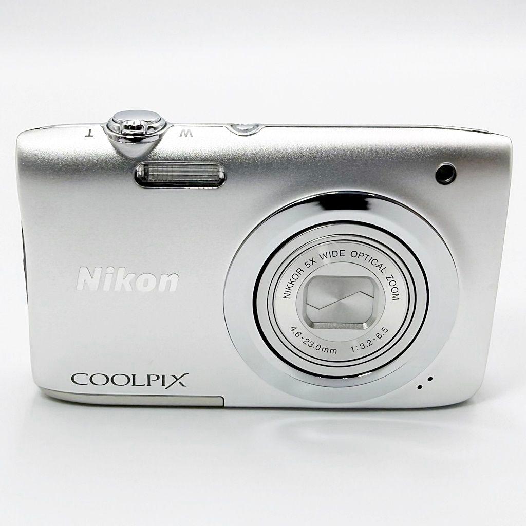 【美品】ニコン COOLPIX A100 シルバー コンデジ カメラ 中古