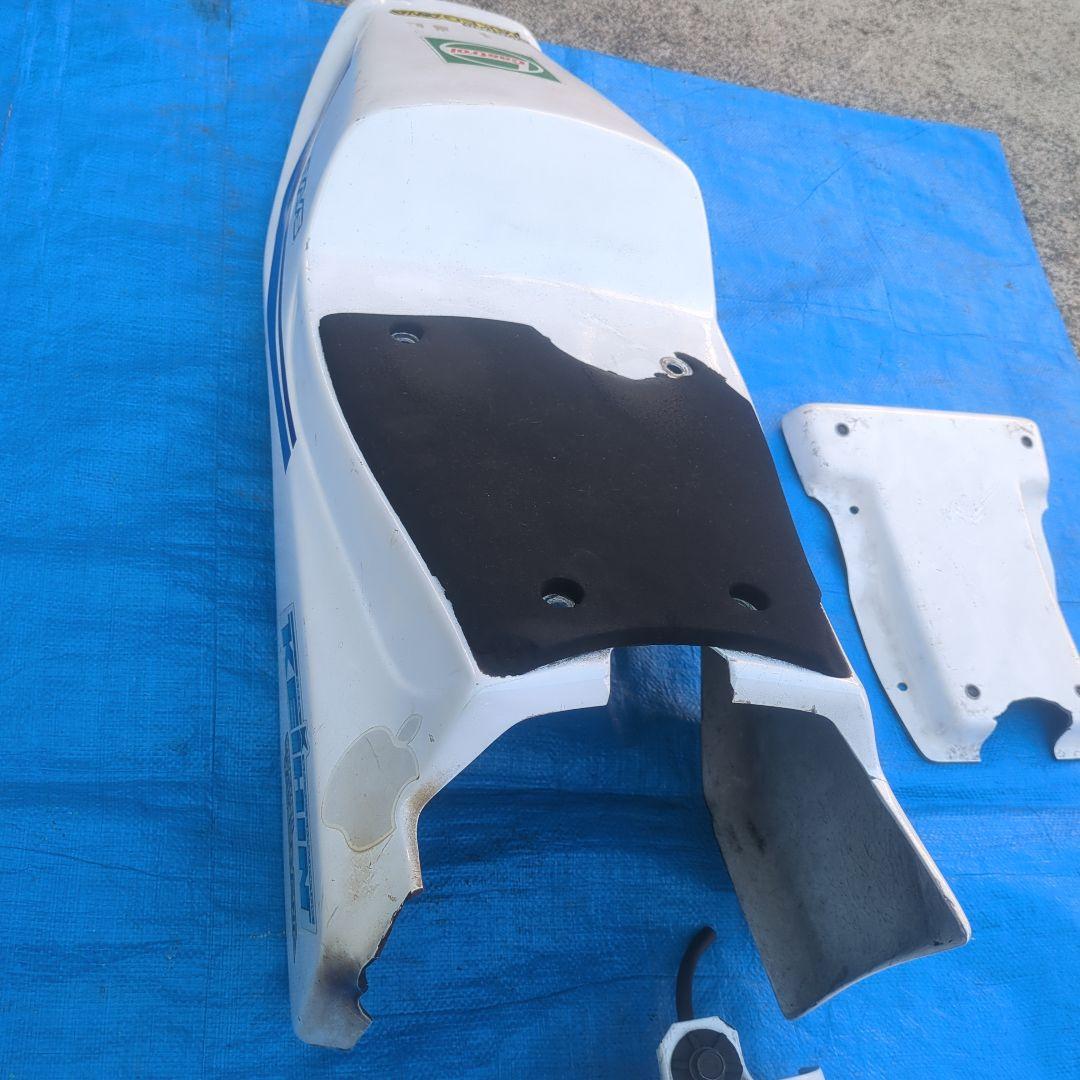 HONDA エイプビッグタンク リアカウルセット スペンサーカラー