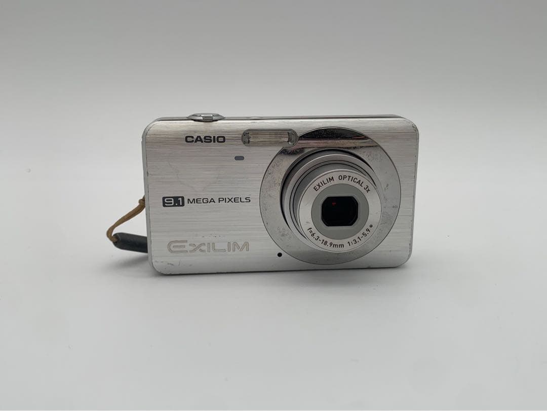 CASIO EXILIM EX-Z85 デジタルカメラ　動作確認済み　C-2