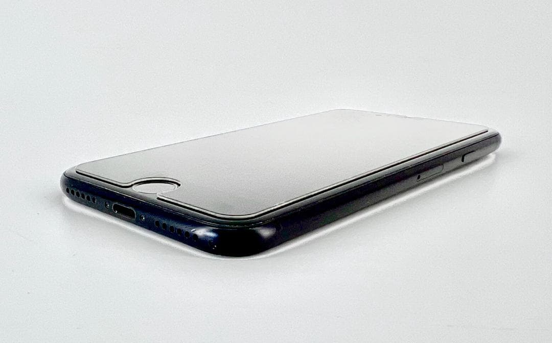 iPhone SE2 128GB ブラック 純正バッテリー100% SIMフリー