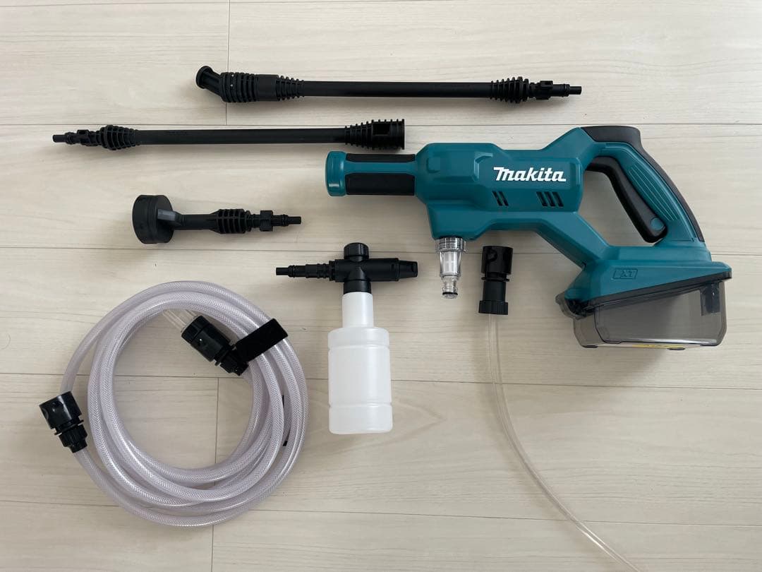Makita 充電式洗浄機 MHW180D