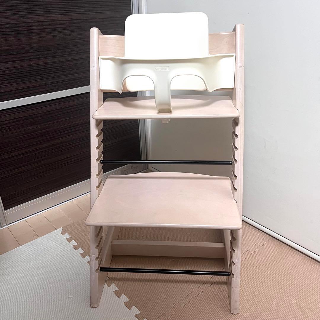 【新型ベビーセット付き】シリアル4　ストッケ トリップトラップホワイトウォッシュ