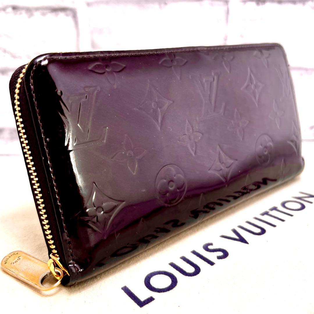 ルイヴィトン ヴェルニ アマラント ジッピーウォレット M93522 モノグラム
