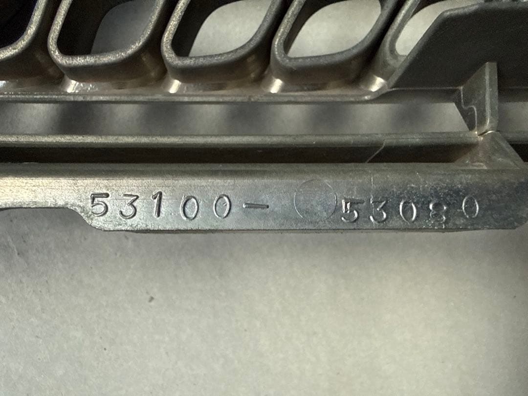 トヨタ ALTEZZA アルテッツァ 純正 フロントグリル