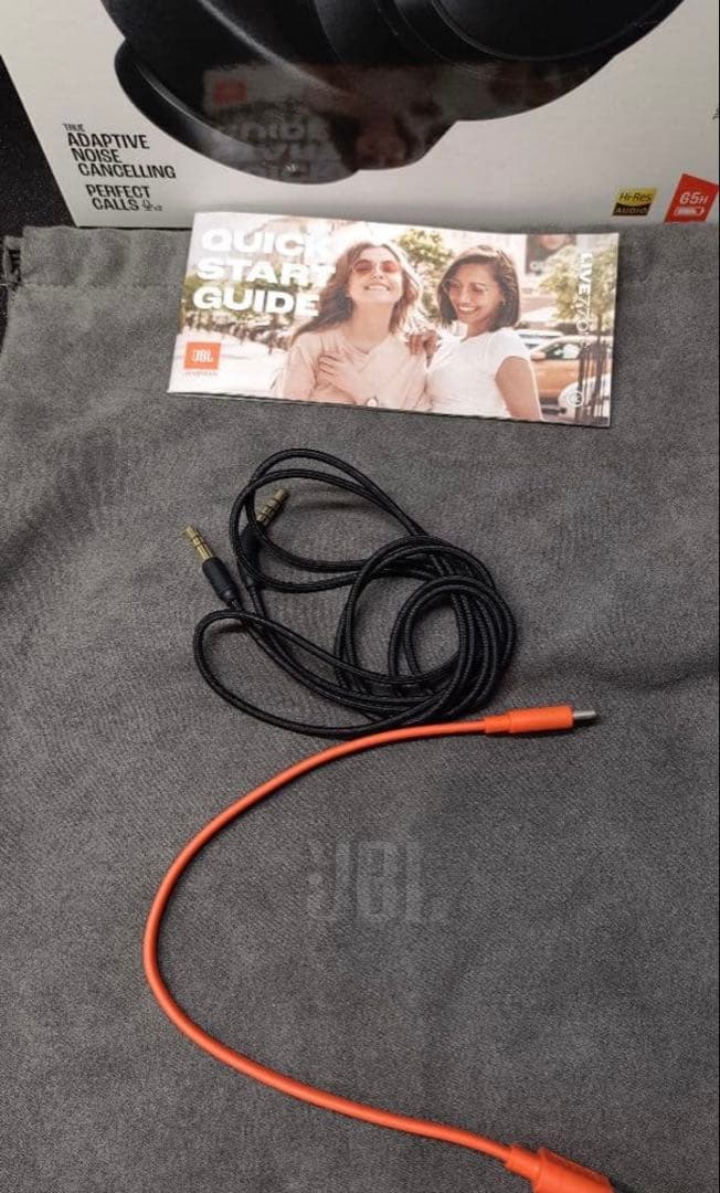 【新品同様】 JBL LIVE 770 NC Bluetooth ワイヤレス