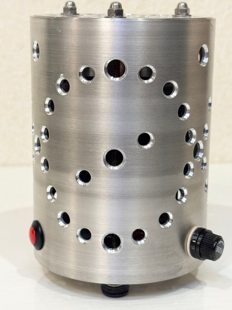 ハーモニーズ　クォンタム次元ジェネレーター 限定色シルバー版