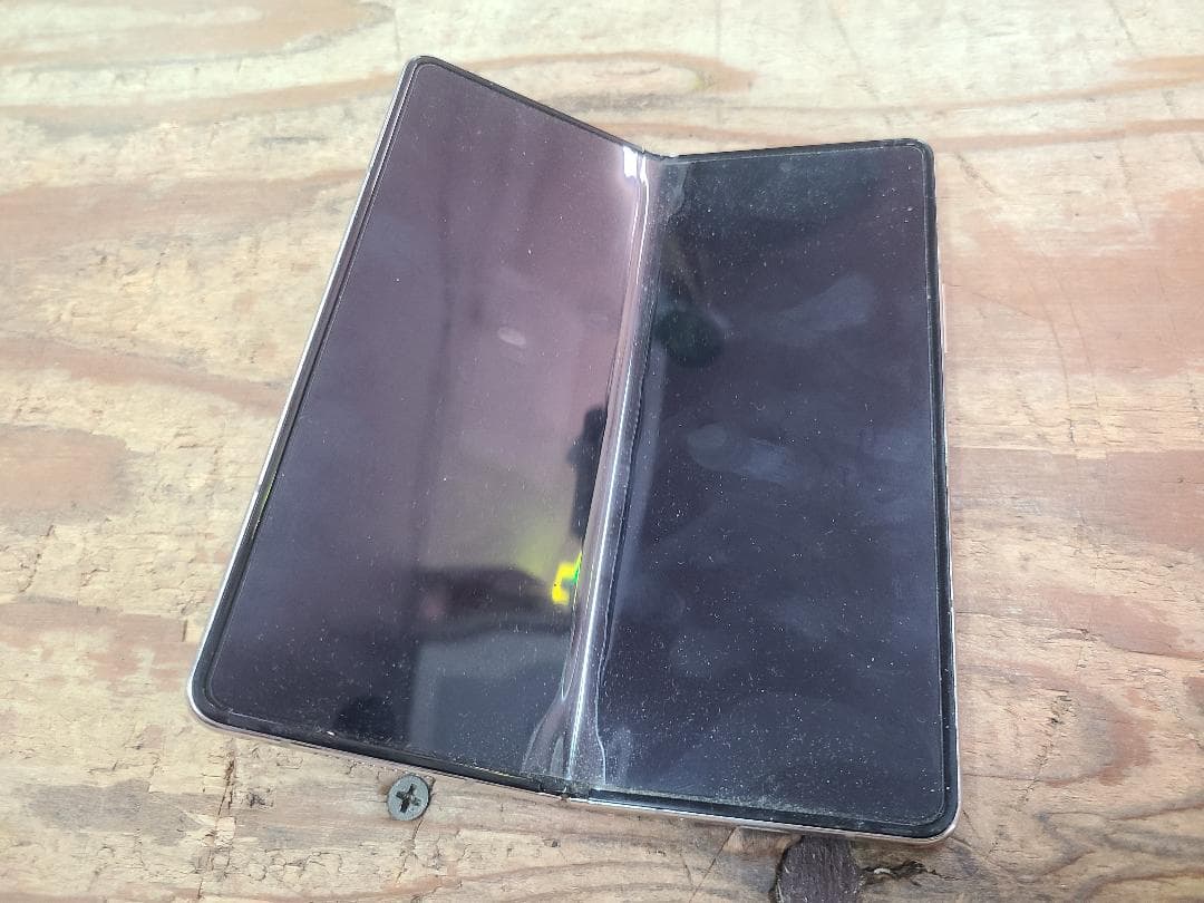 ジャンク SAMSUNG GALAXY Z FOLD
