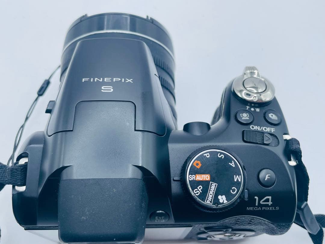 デジタルカメラ FUJIFILM FinePix S4500