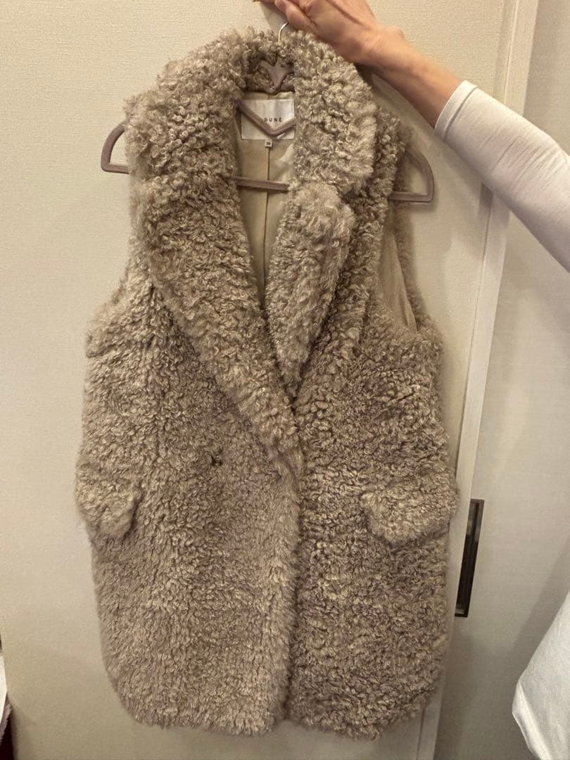 【2024AW・美品】　CADUNE カデュネ　ボアジレ　ベージュ 38サイズ