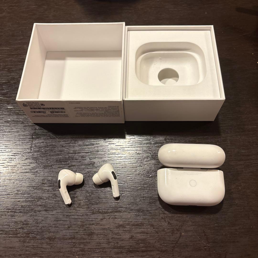 AirPods Pro本体箱付き