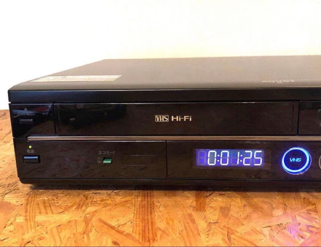 貴重 動作良好SHARPシャープVHS機能付ブルーレイレコーダーBD-HDV22