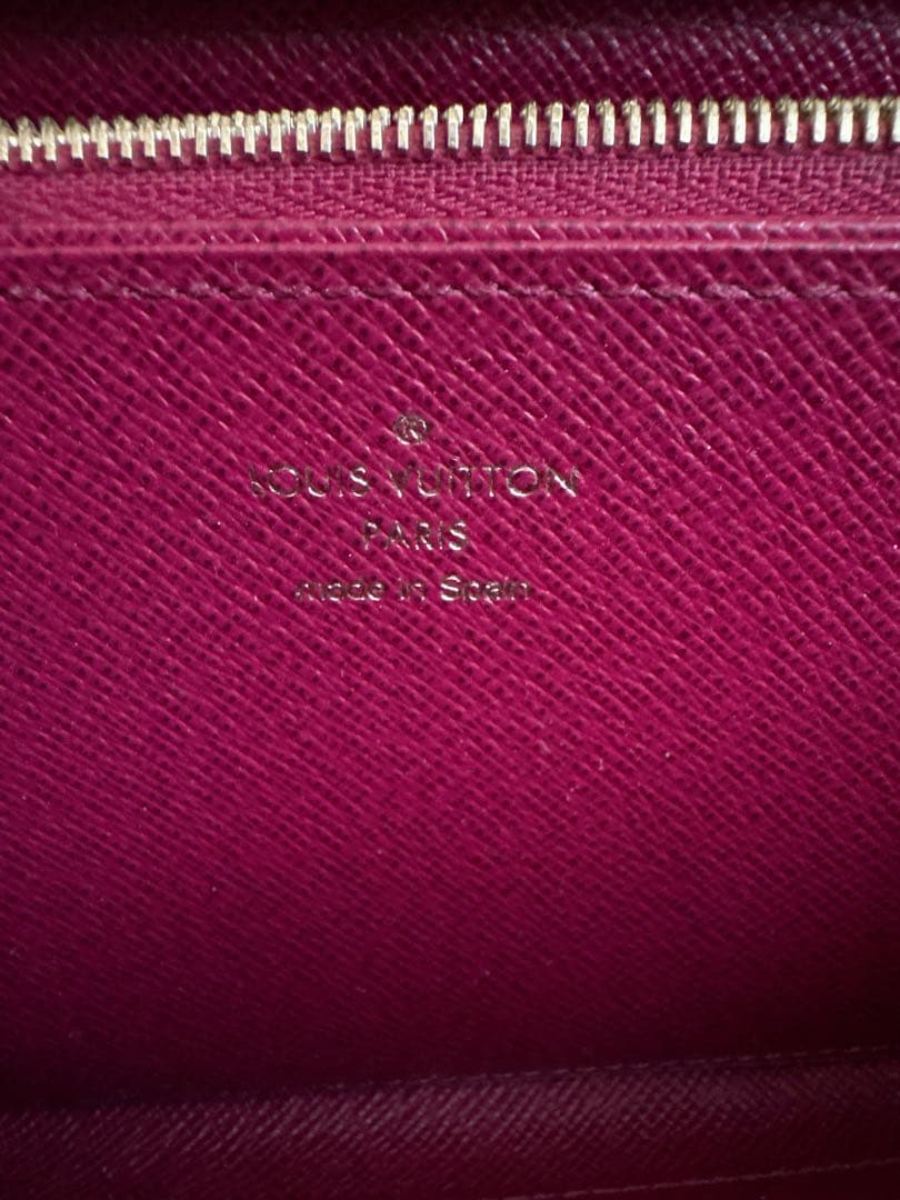 LOUIS VUITTON モノグラム　ジッピーウォレット　長財布 ラウンド