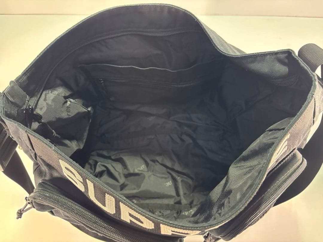 バッグ Supreme 23ss Field Messenger Bag black