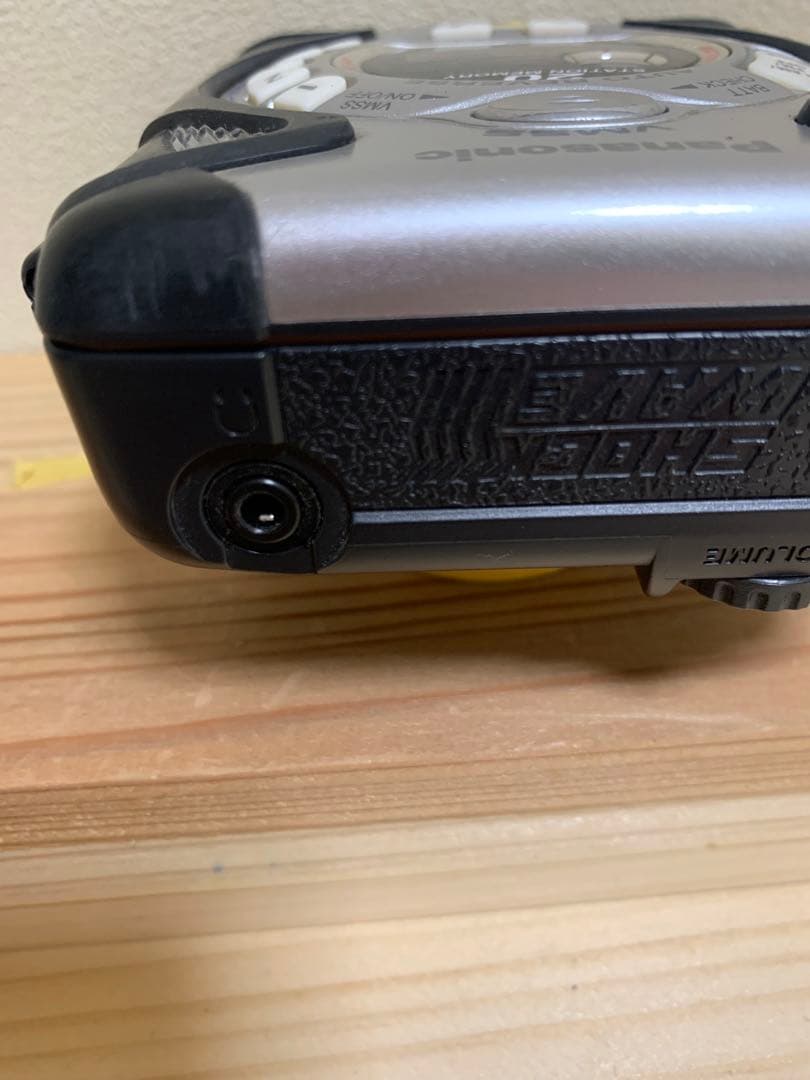 Panasonic ショックウェーブ　カセットプレーヤー　RQ-SW66V