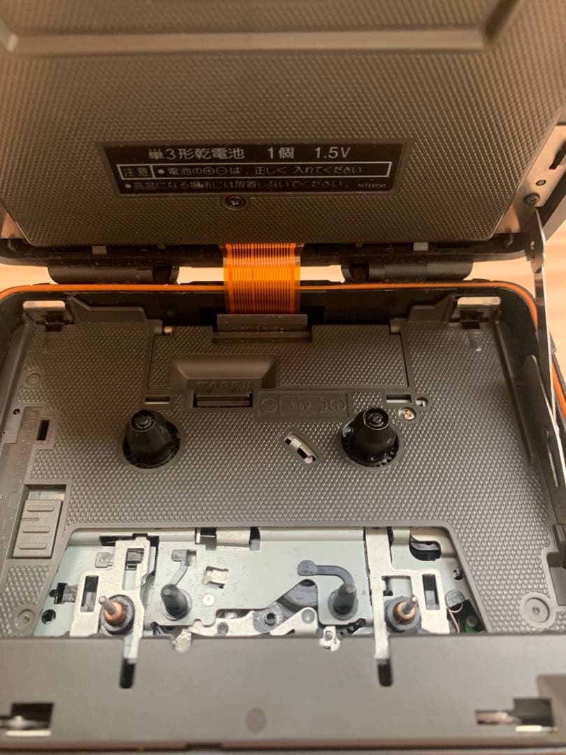 Panasonic ショックウェーブ　カセットプレーヤー　RQ-SW66V