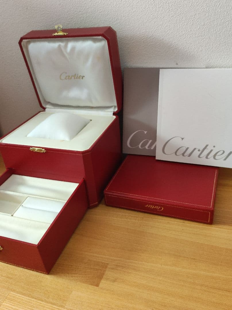 Cartier カルティエ 箱 TANK タンク WB707331 腕時計